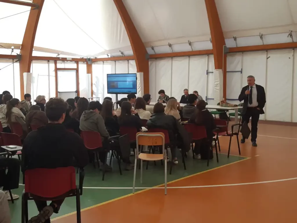 Presentazione saggio sul femminicidio e violenza di genere (11.12.2024, bis)